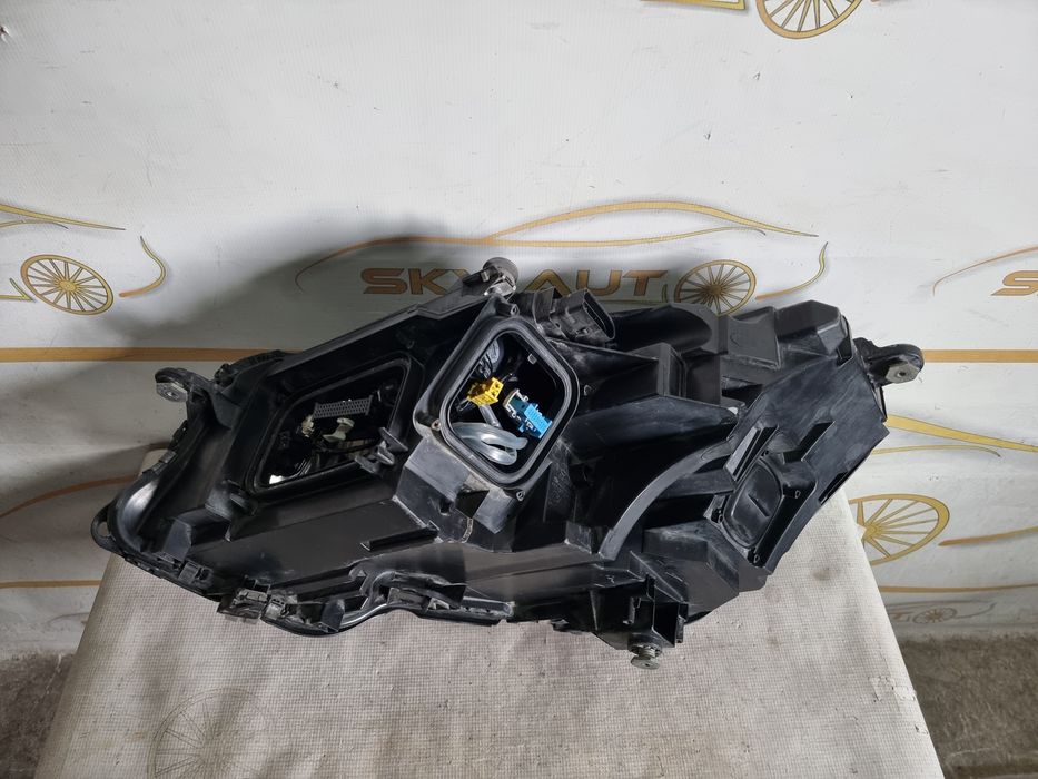 Far dreapta led Mercedes S Class W222 dupa 2014