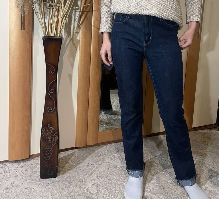 Брюки/Джинсы в хорошем состоянии. 
Торг уместен.