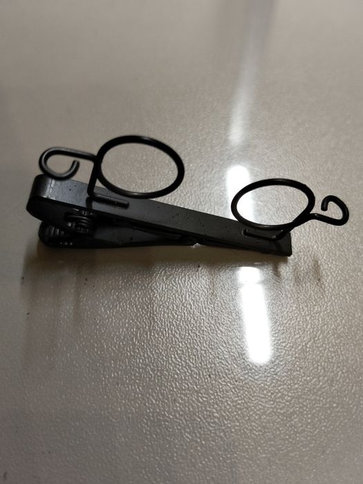 Двойной зажим  Shure RK183T2 для микрофонов. 
Предназн