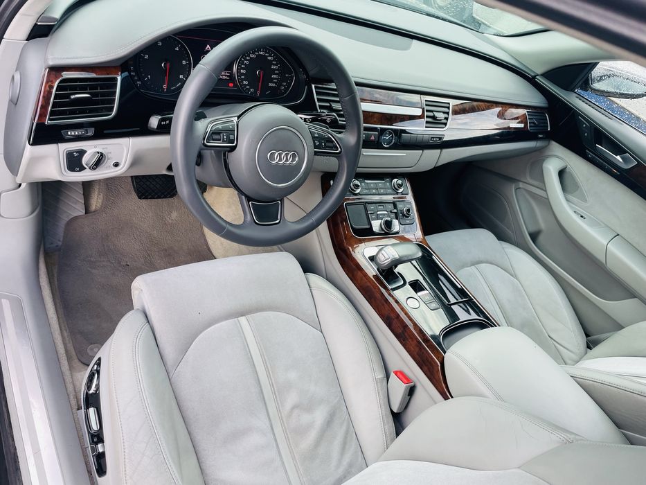 Audi A8 3.0 2011