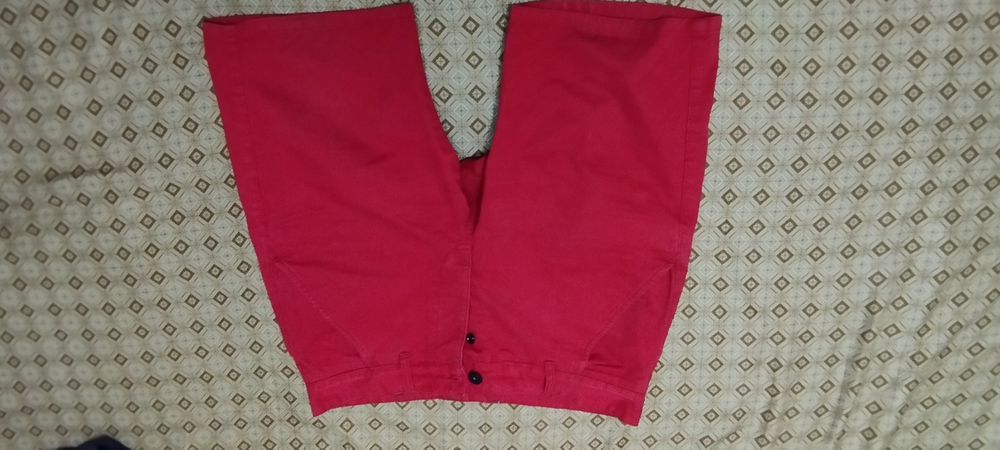 Vânzare pantaloni scurți bărbătești de sezon