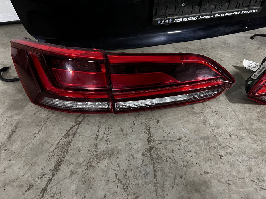 Bara spate /haion/triple /stopuri/portbagaj touareg cr7 an 2018-2022