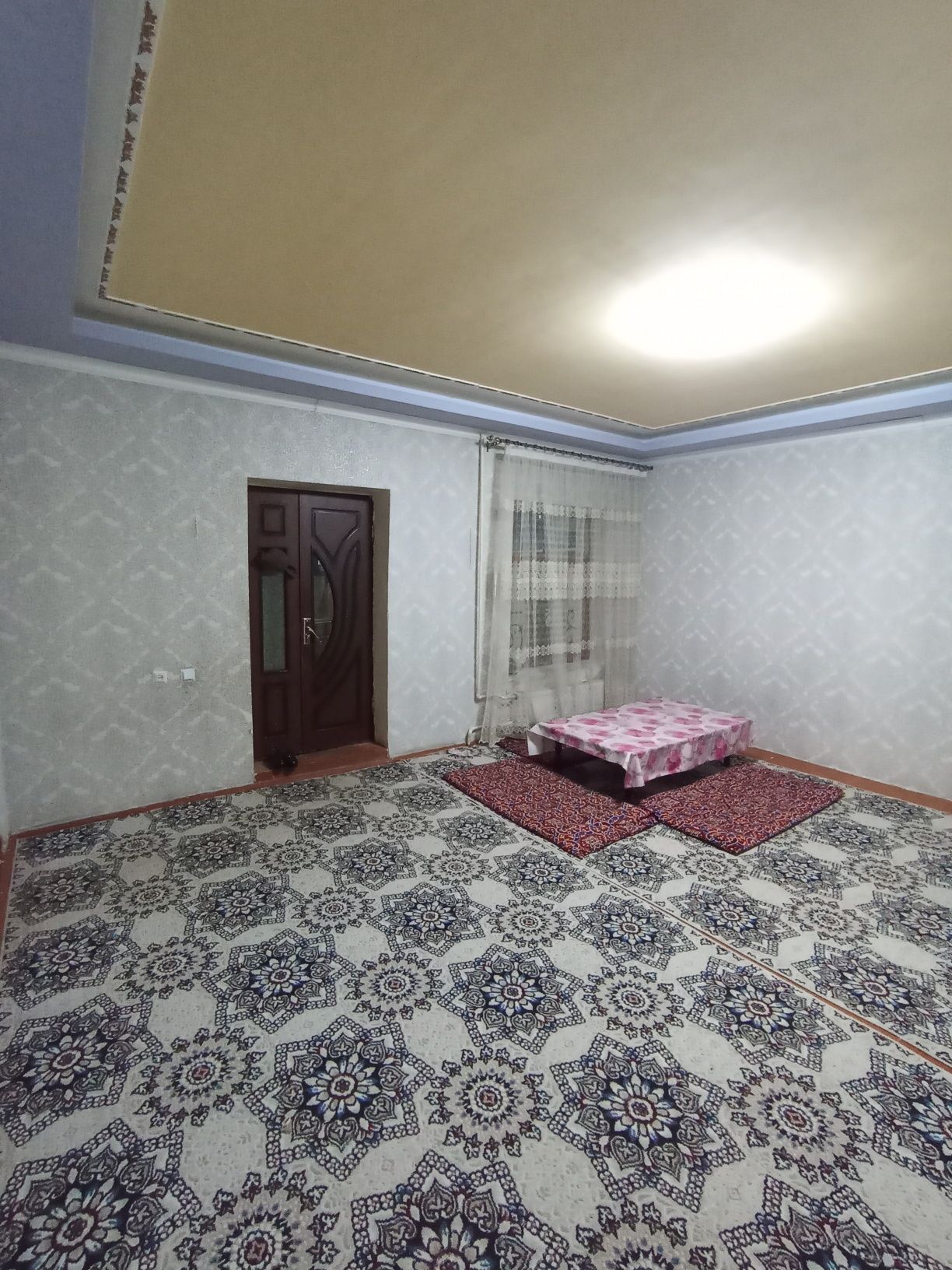 Uy sotiladi Nazarbek beshqorgonda