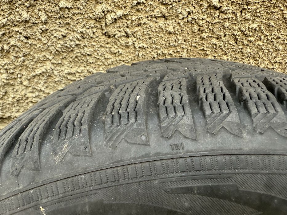 4 Jante originale Alfa Romeo R 16 + cauciucuri iarna Nokian