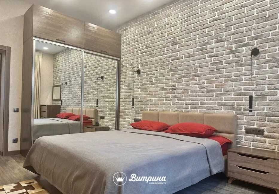 Шикарная квартира на улице Бобура СТАЛИНКА