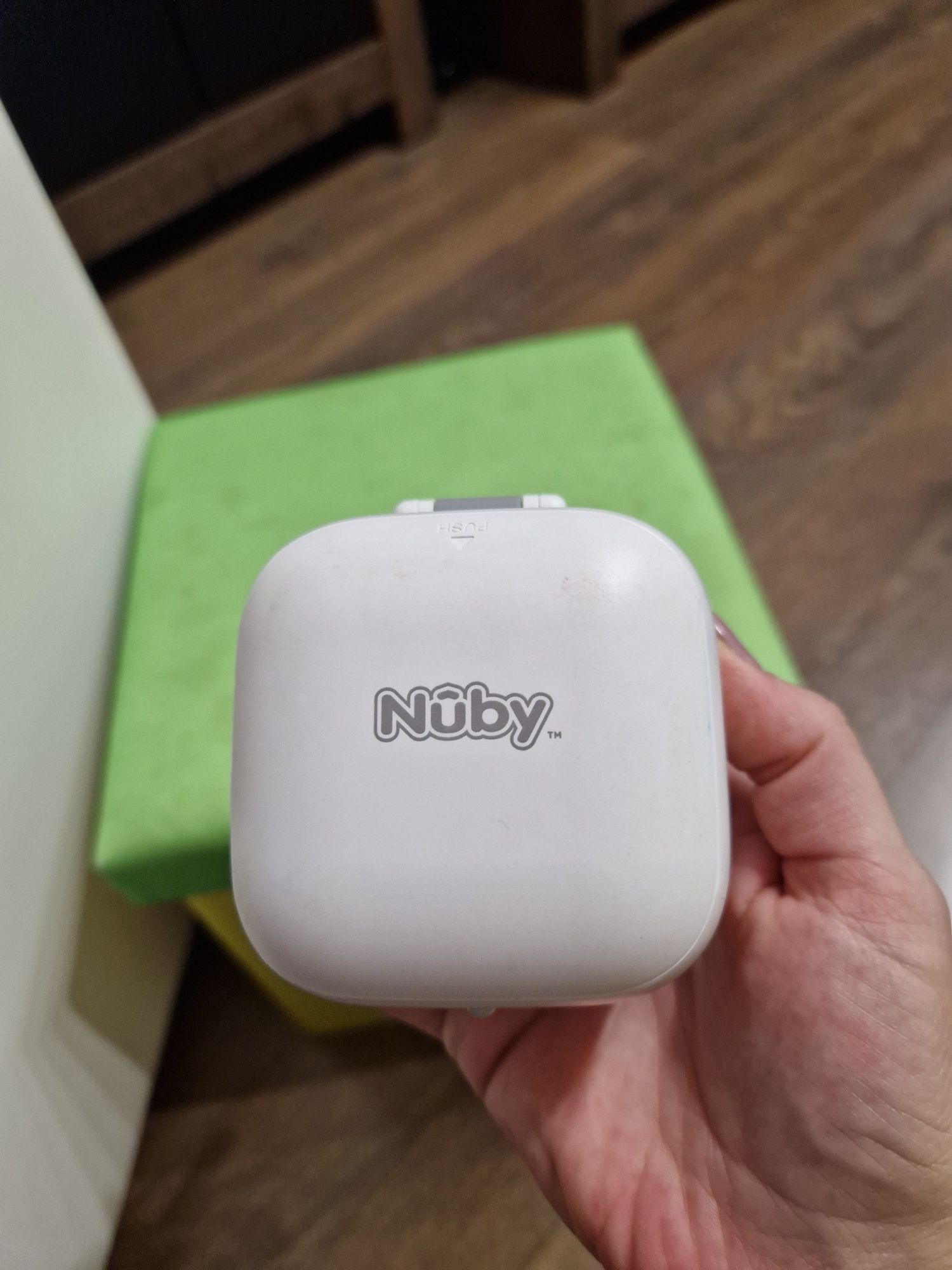 USb uv стерилизатор за биберони Nuby