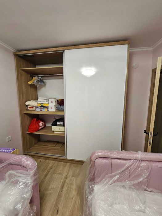 Чисто нов изцяло МДФ Гардероб