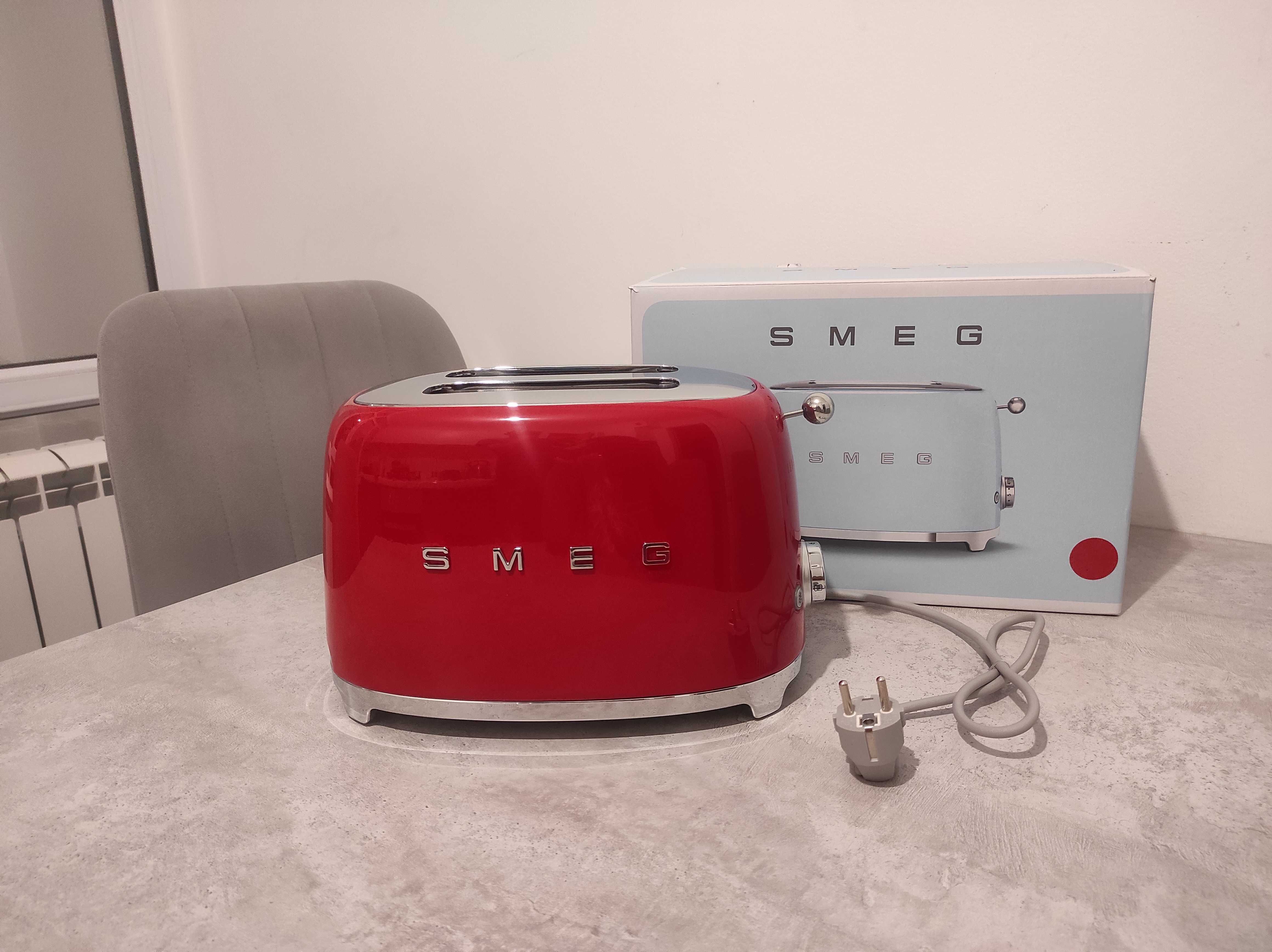 Тостер Smeg TSF01RDEU Новый