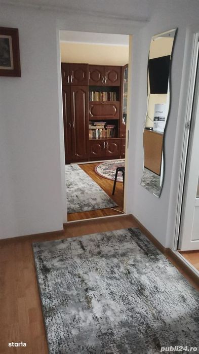 Apartament 3 camere 65 mp, decomandat, renovat