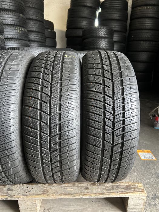 4 anvelope iarna 205/60/16 Barum 8 mm, CA NOI!