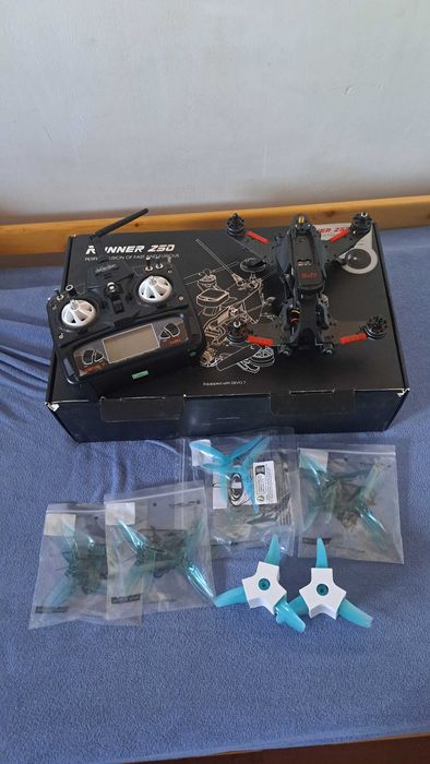 Drona FPV Walkera Runner 250 Pro