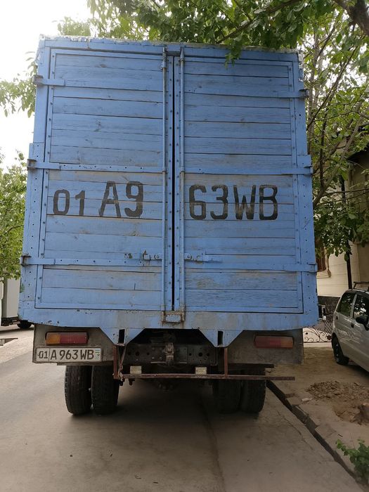 Zil 4331 sotiladi