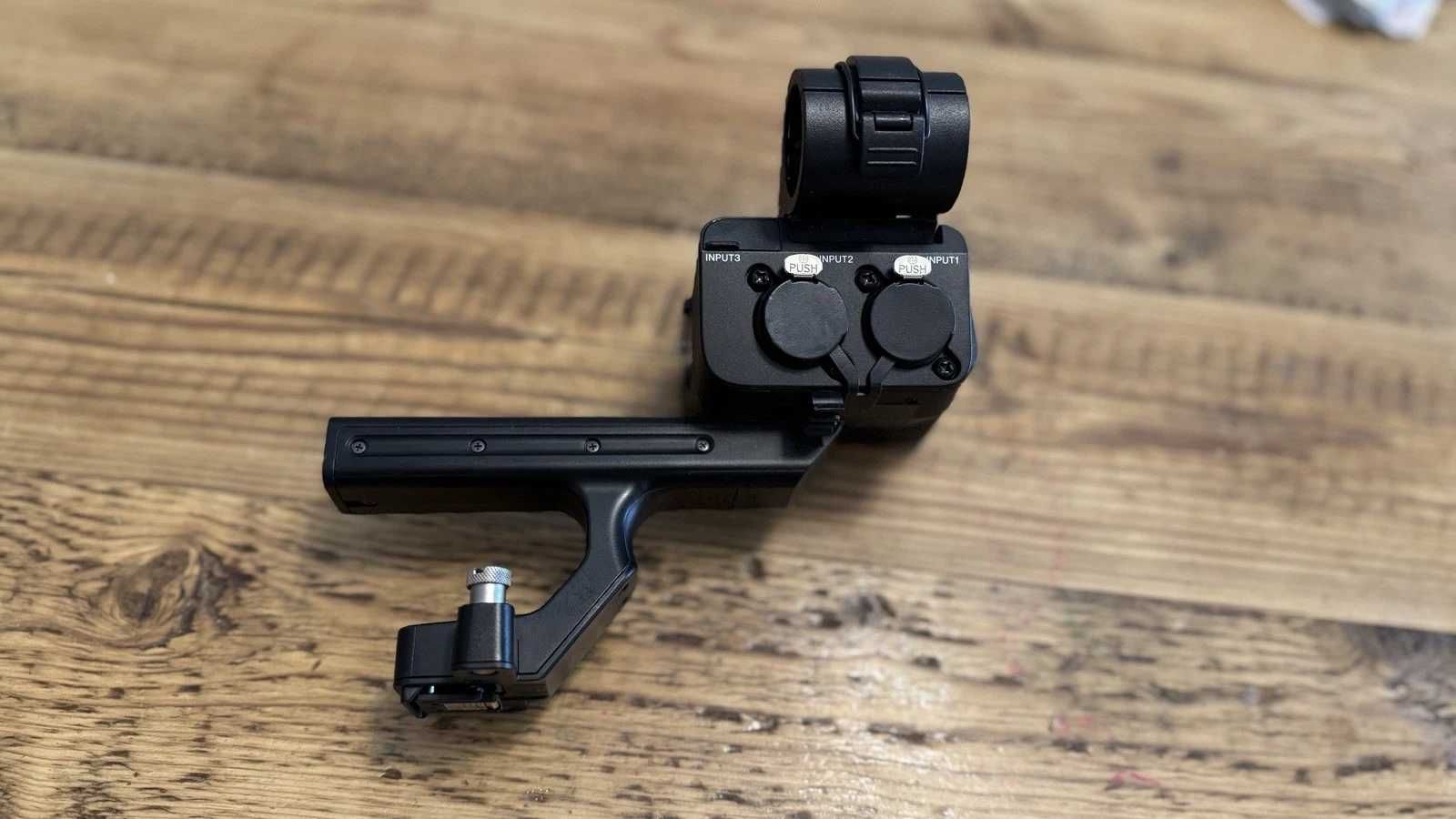 Sony XLR-H1 Аудио Интерфейс /Handle Unit за FX3, FX2 и FX30