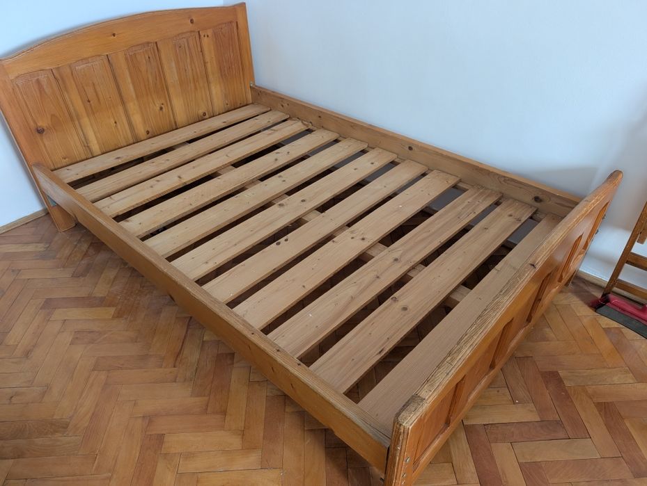 Pat cu saltea 200x120