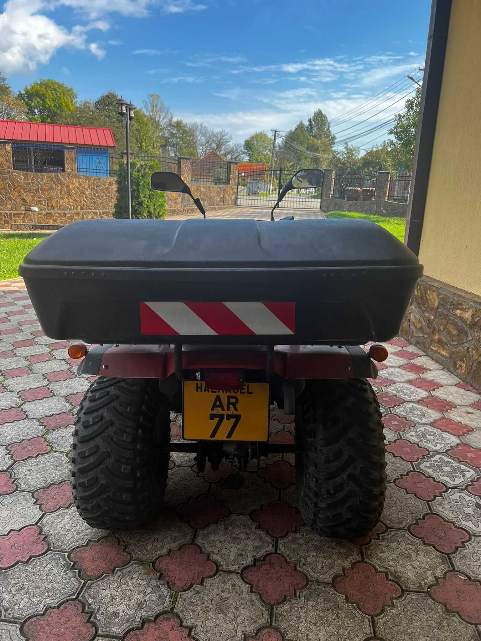 Vând ATV Adly 300