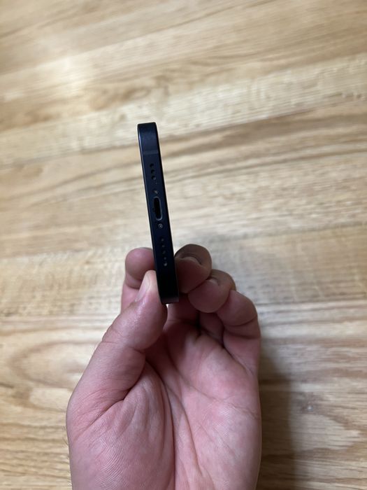 Iphone 12 64GB Като нов