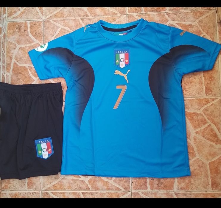 РЕТРО екипи Детско юношески футболни екипи