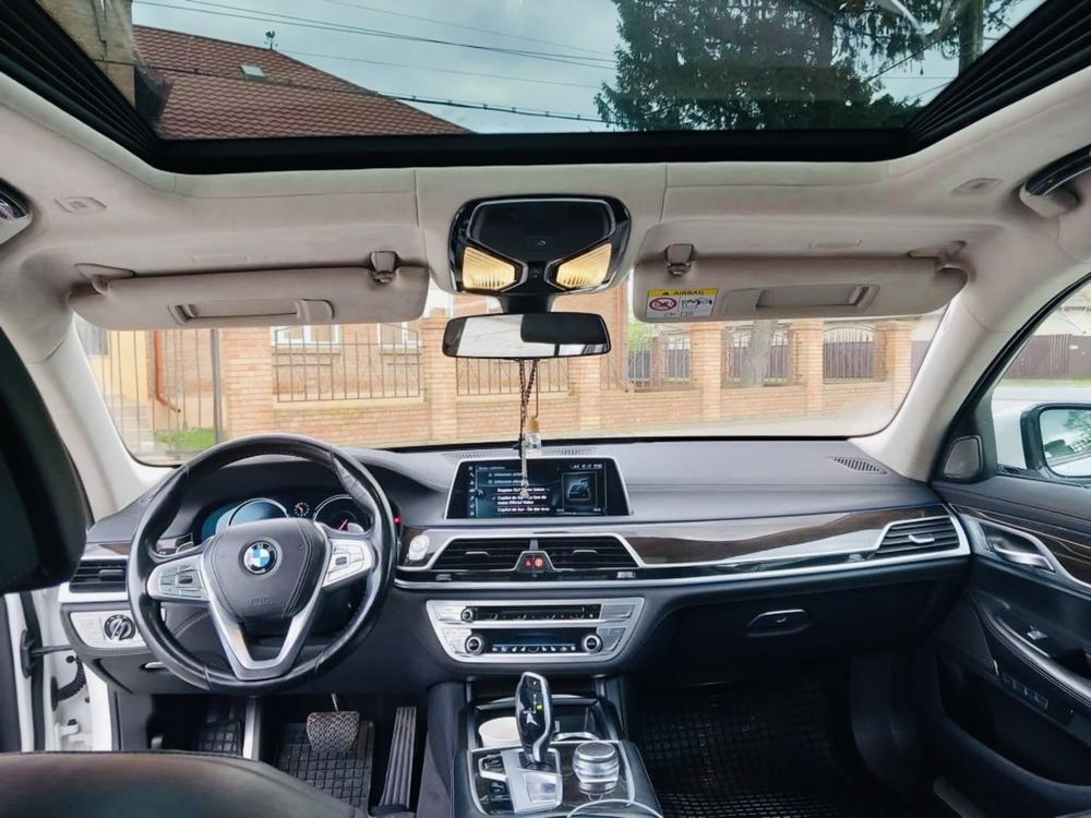 Vând BMW 730 xDrive,an 2018,M paket