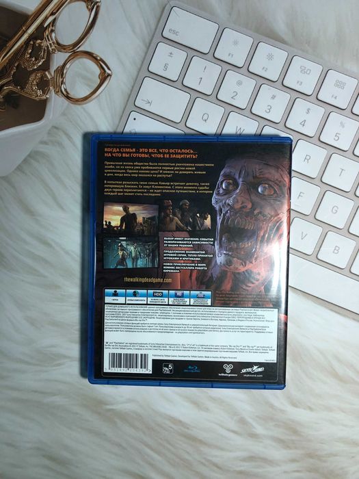 Joc The Walking Dead Play Station PS4 Cadoul Idea