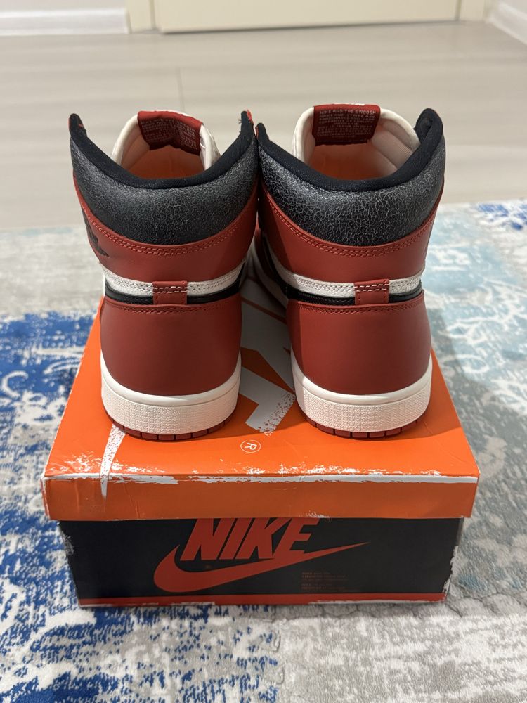 Air Jordan 1 High Chicago Lost and Found 43 номер