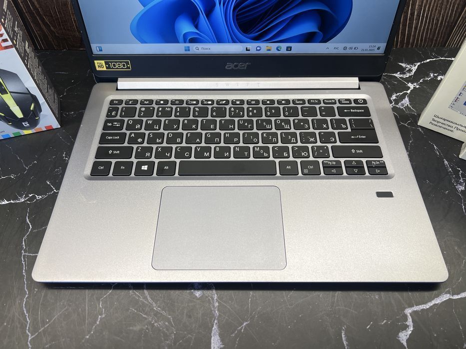 Ноутбук для работы Acer Swift 1 | Pentium N5000 | 4GB | 256GB SSD