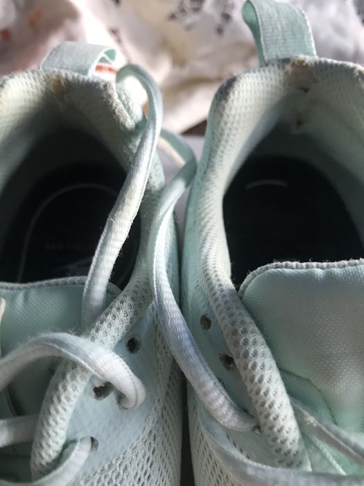 Дамски маратонки Nike