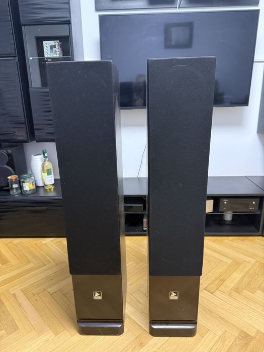 Se vand doua perechi de boxe  Canton si una mc voice admiral