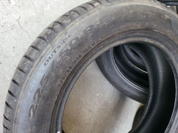 225/60/18 PIRELLI 4бр