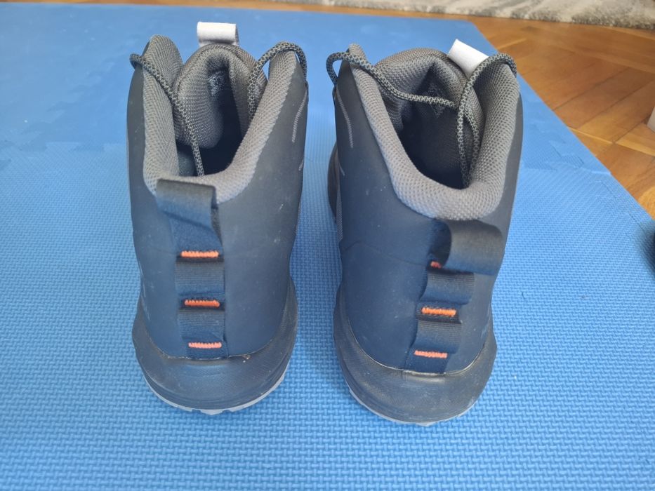 Туристически обувки Haglofs