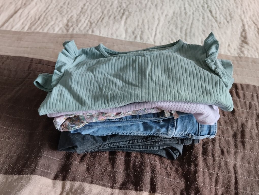 Лот H&M дрехи дънки и блузи за момиче размер 116