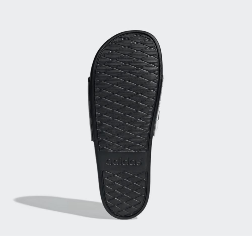 Оригинал “Adidas”, привезены с США.
