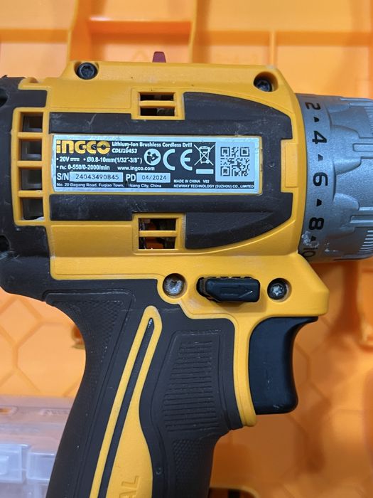 Шуруповерт ingco