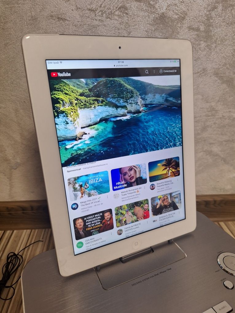 Doc Station Philips + Ipad Apple cu cartela sim.