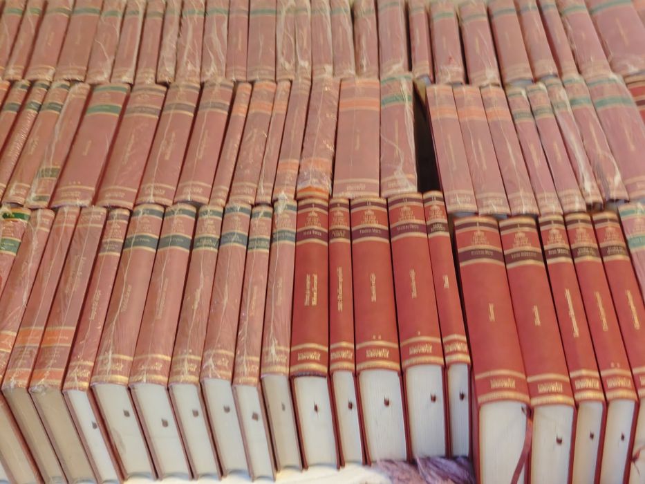 Colecția rosie Adevărul 101 cărți, Completa, 101 vol, TIPLA, NOUA