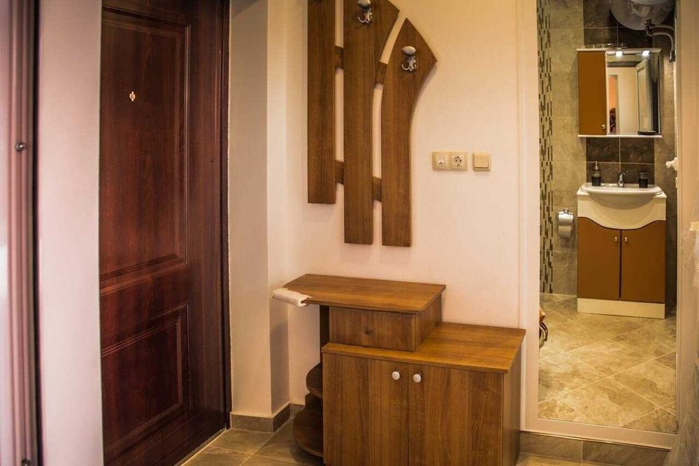 Дава се под наем Двустаен апартамент в Бургас, Меден рудник - зона А - 50 кв.м за 250 € - Снимка #5