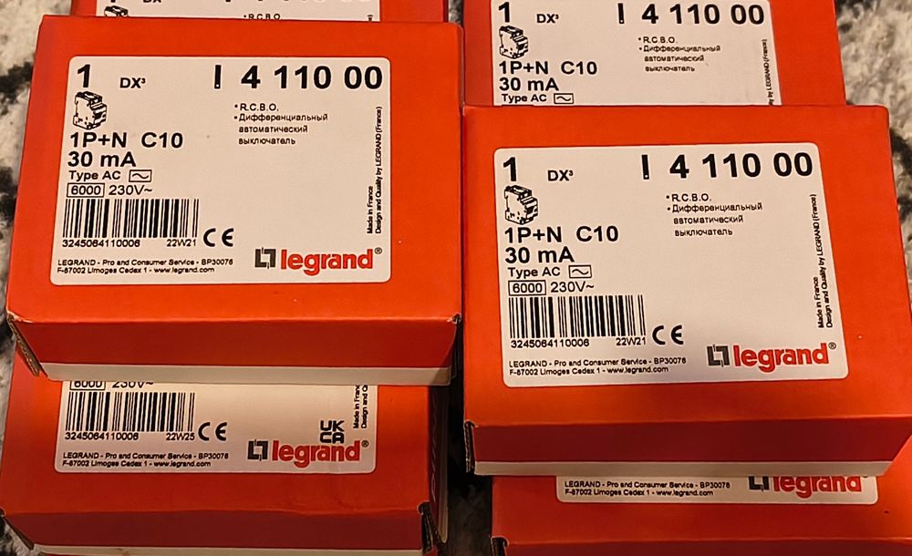 10 buc x întrerupător automat diferențial (RCBO) de la Legrand, model