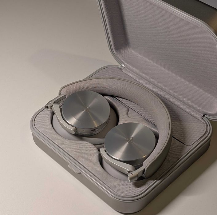 Casti wireless Bang & Olufsen H95 Nordic Ice + accesorii extra