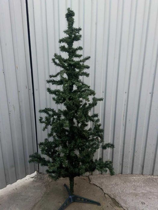 Елка искусственная 170 см  за 5 000 тенге