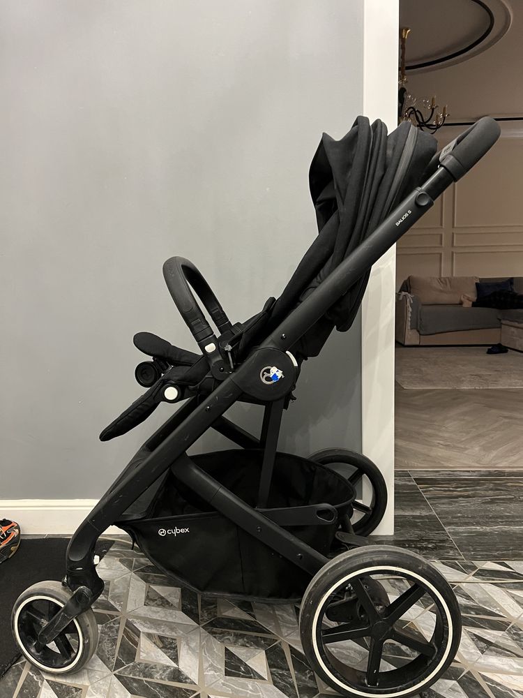 Коляска Cybex