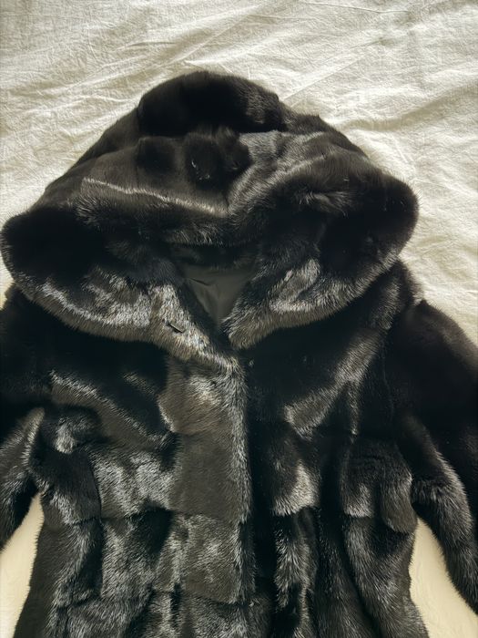 Палто от Естествена Норка