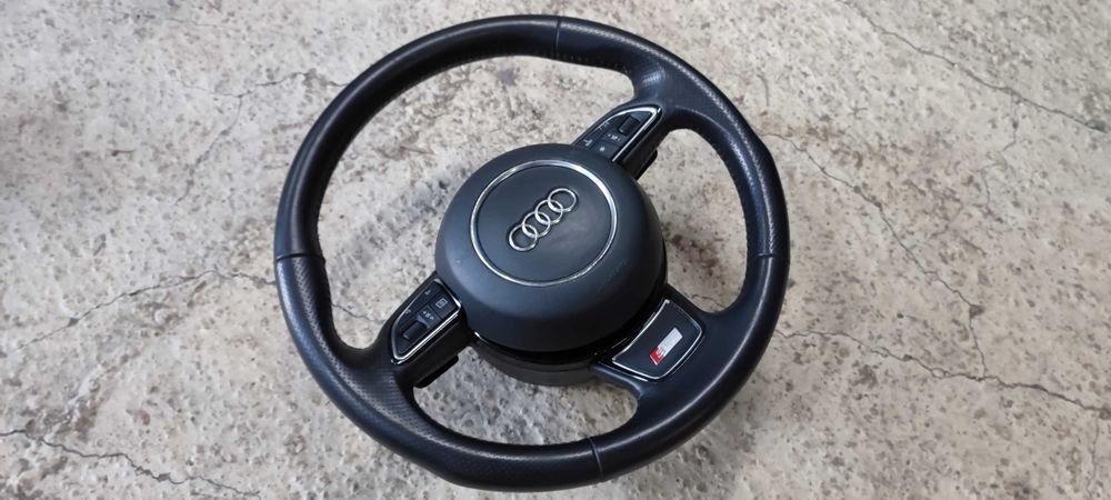 Волан три лъча от Audi A4 A5 Q5 A6 Ауди А6 А5 А4 C7 4g0880201