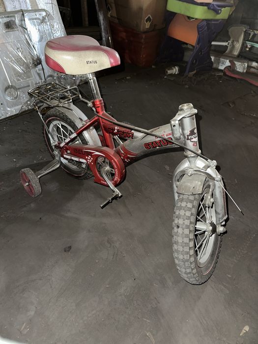 Десткий трехколесный велосипед