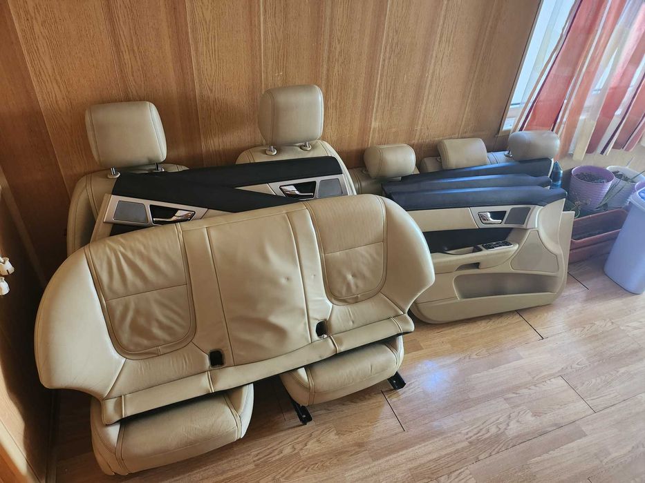 Interior piele jaguar xf 2013
