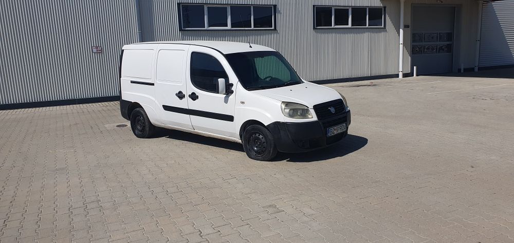 Vand fiat doblo 1.4 benzina și Gpl