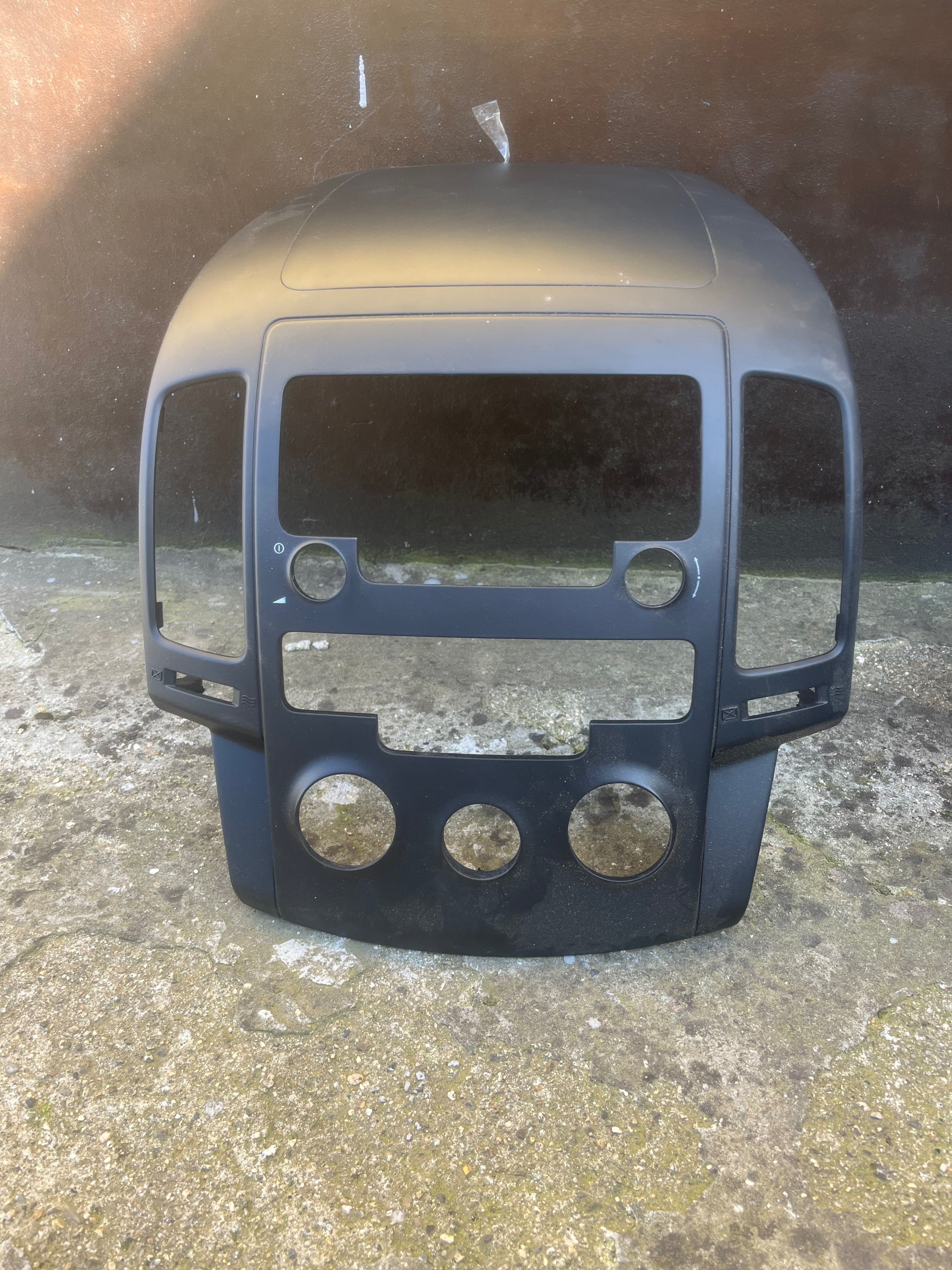 Hyundai   İ30  radio