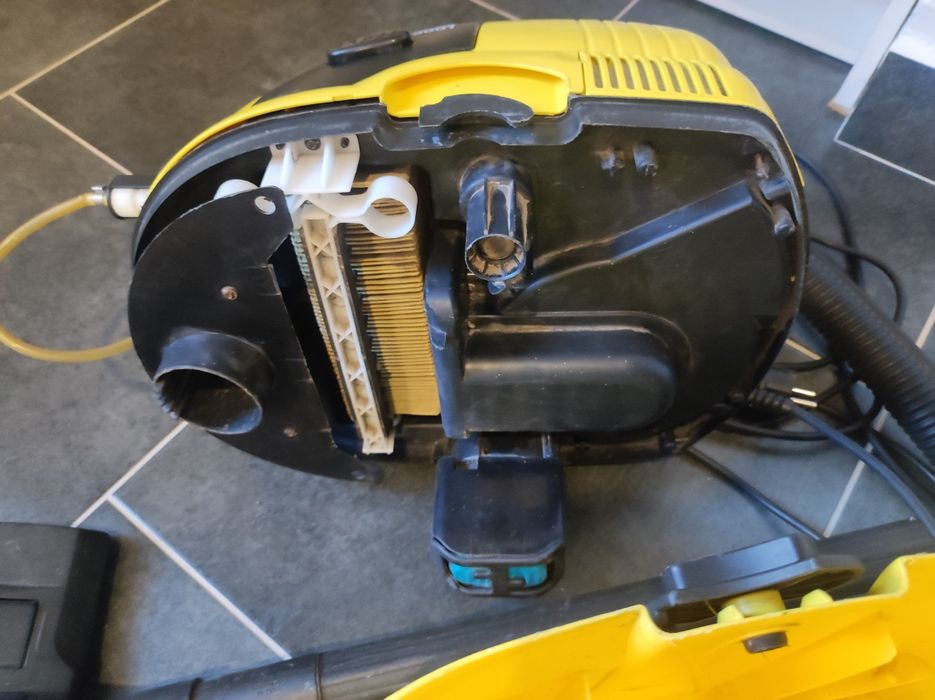 Перяща прахосмукачка Karcher SE 3001