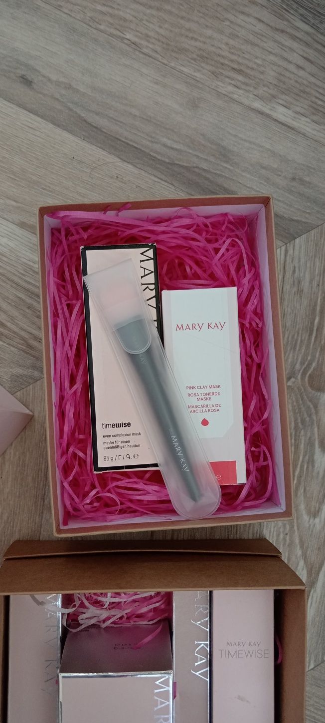 Подарочные боксы Mary Kay Мери Кей.