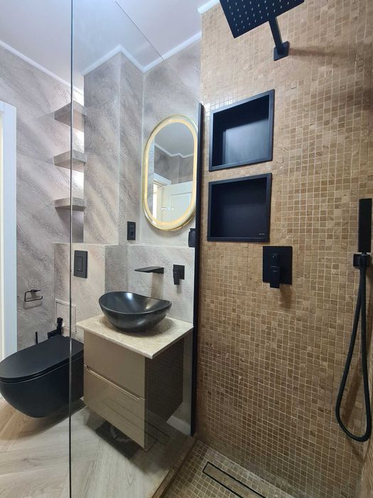 Închiriere 2 camere decomandat,  mobilat lux, metrou