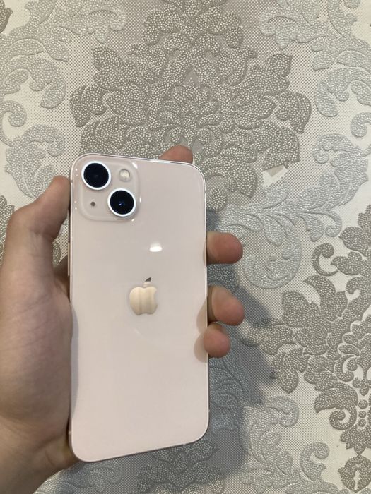 Срочно Айфон 13 в продаже! В хорошем состоянии!