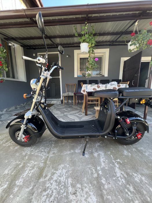 Scuter electric FARA PERMIS